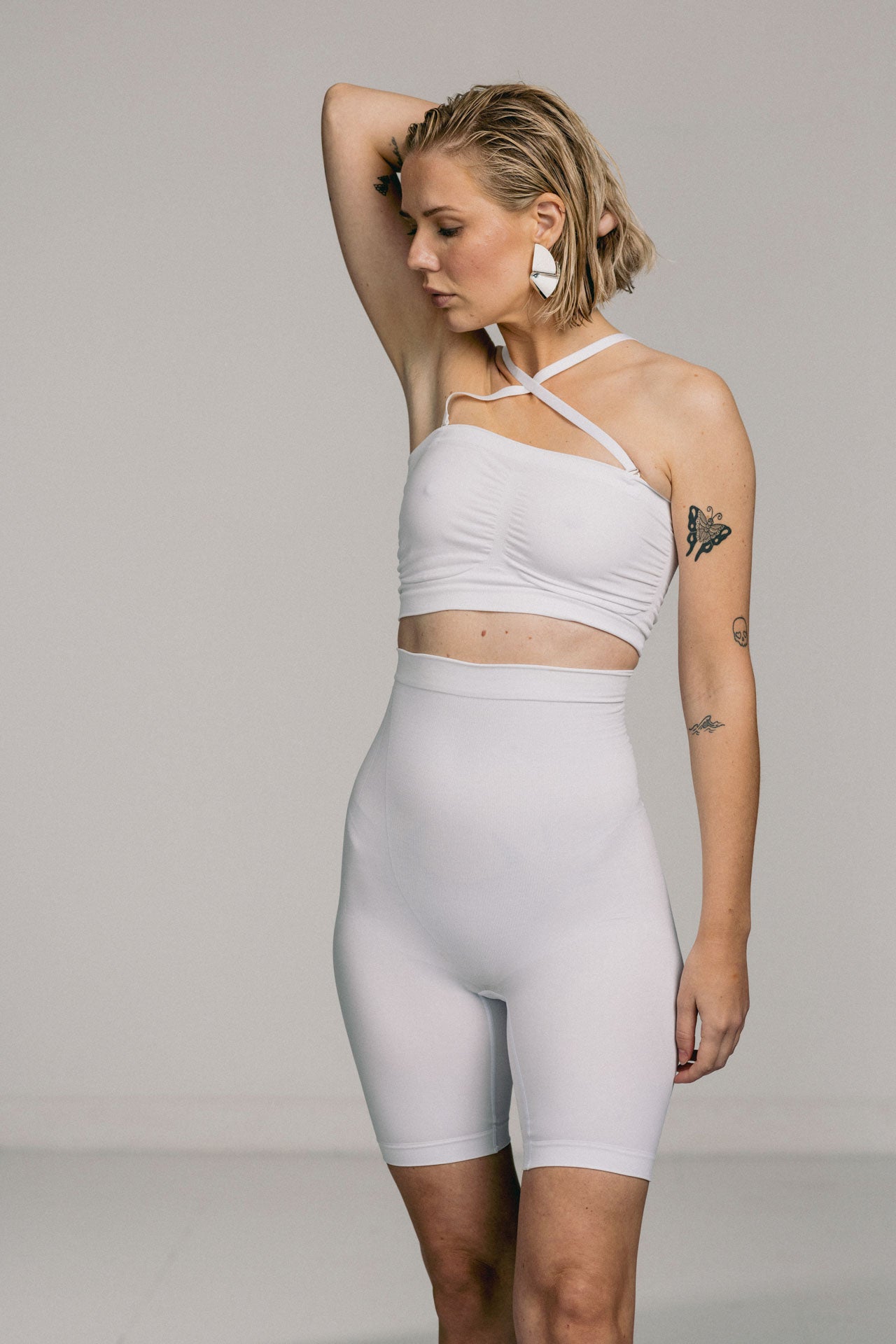 Alturra Highwaist Shaping shorts - White