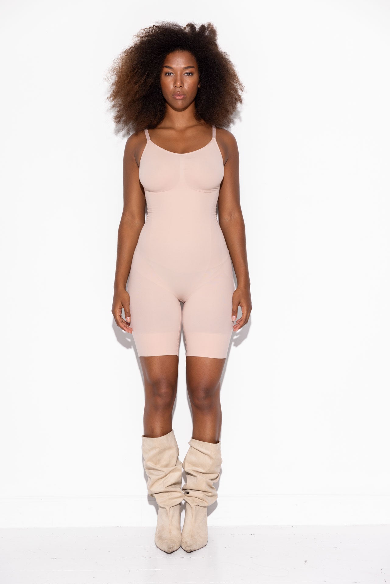 Honey Shaping Bodysuit - Dust Rose (Skjult skridt åbning)  (Lev. Februar 2026)